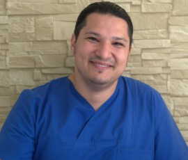 Inhaber Hr. Jonny Sakezi Inhaber Hr. Jonny Sakezi